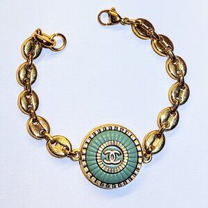 Bracelet made with vintage Chanel button